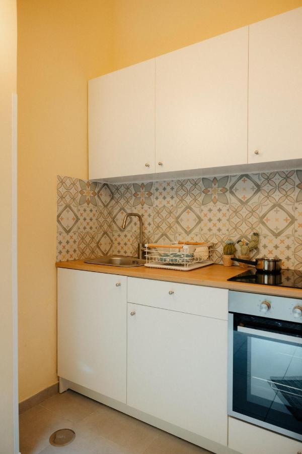 Faboulhouse: Zona Arenella/Vomero. Apartment Naples Luaran gambar